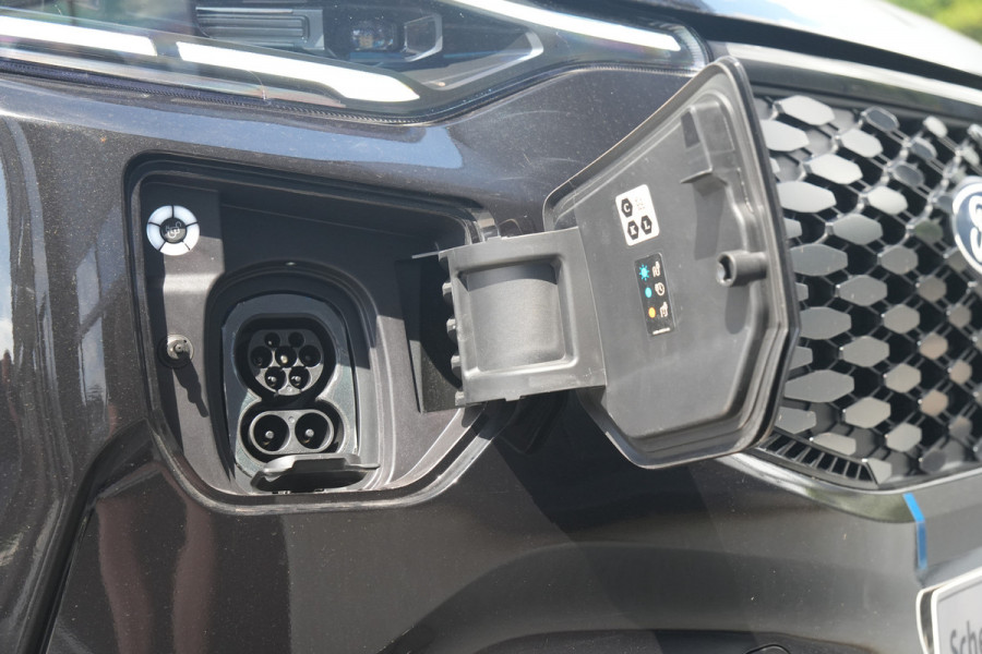 Ford E-Transit Custom 340 L2H1 Sport 71 kWh 218pk - ACC - B&O - Navi - Stoel/Stuurverwarming - 360 Camera - Blindspot - Rijklaar