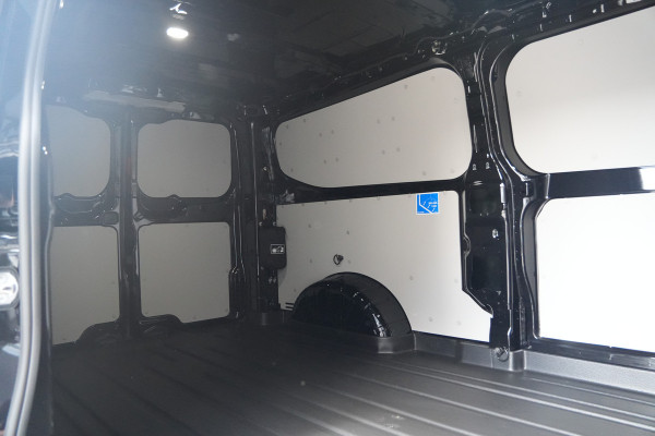 Ford E-Transit Custom 340 L2H1 Sport 71 kWh 218pk - ACC - B&O - Navi - Stoel/Stuurverwarming - 360 Camera - Blindspot - Rijklaar
