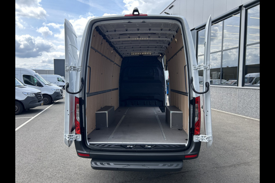 Mercedes-Benz Sprinter 317 CDI L3 H2 Pro LED / MBUX / Navigatie / Camera / Cruise control / Airco / 270 Graden achterdeuren
