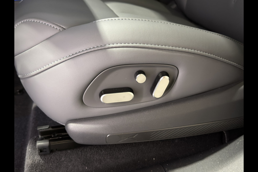 XPeng G6 RWD Long Range 80.8 kWh | Luxe donker interieur
