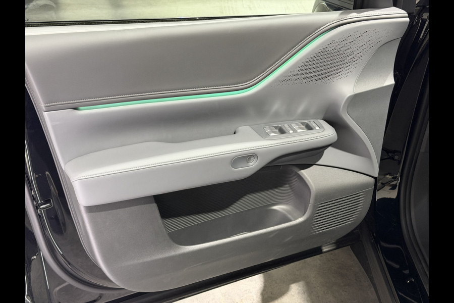 XPeng G6 RWD Long Range 80.8 kWh | Luxe donker interieur