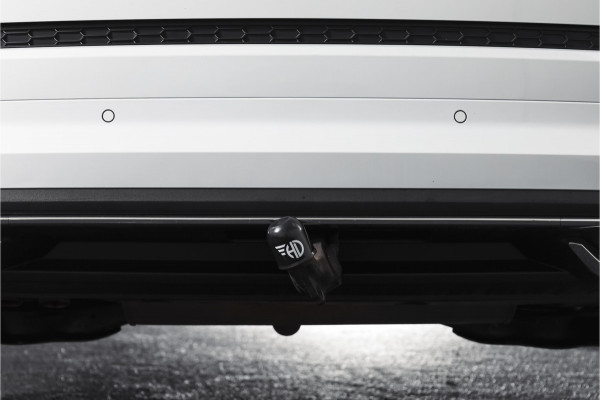 Škoda Kodiaq 1.5 TSI 150 PK Sportline Business Orig. NL | Elek. Trekhaak | Dig. Cockpit | Adapt. Cruise | Stoelverw. | PDC | Camera | NAV + App. Connect | ECC | Elek. Klep | LM 19" |