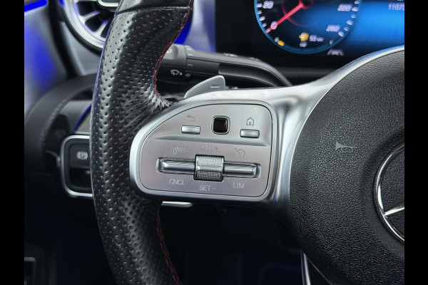 Mercedes-Benz CLA-Klasse AUT-7 AMG Business Solution Pano-dak Camera Widescreen Apple Carplay Android Auto Navi Pdc Cruise Control Stoelverwarming Privacy Glas Lmv Led DAB Licht en zichtpakket Premium pakket Dealeronderhouden 1e Eigenaar Origineel Nederlandse Auto