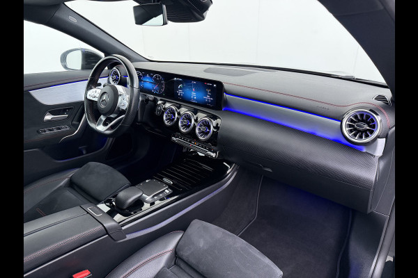 Mercedes-Benz CLA-Klasse AUT-7 AMG Business Solution Pano-dak Camera Widescreen Apple Carplay Android Auto Navi Pdc Cruise Control Stoelverwarming Privacy Glas Lmv Led DAB Licht en zichtpakket Premium pakket Dealeronderhouden 1e Eigenaar Origineel Nederlandse Auto