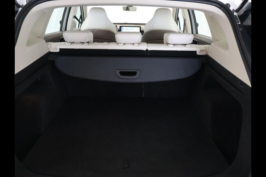 Aiways U5 63kWh SHOWROOM UITVOERING *42.630 KM* | 360 CAMERA | LEDER | LED | 19 INCH | CARPLAY