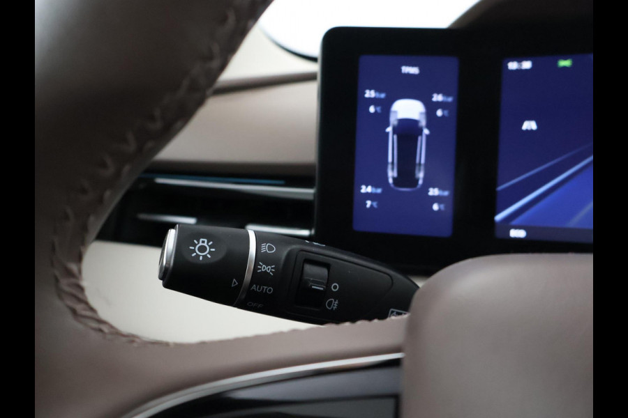 Aiways U5 63kWh SHOWROOM UITVOERING *42.630 KM* | 360 CAMERA | LEDER | LED | 19 INCH | CARPLAY