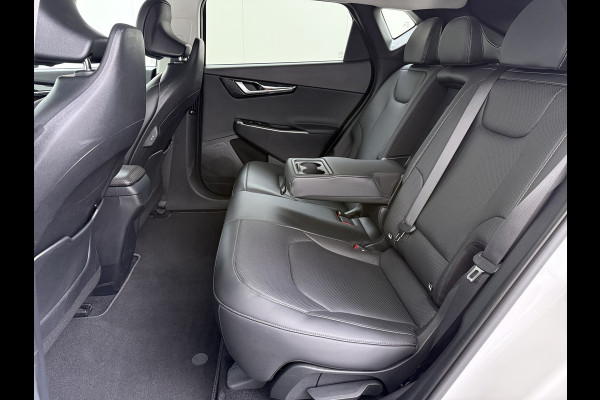 Kia Ev6 Plus Long Range 77.4kWh Trekhaak Leer+Ventilatie+Verwarming(+bank) Camera Adap.Cruise Warmtepomp Meridian®-Audio Stuur+Achterban SOH 100% Elek.Achterklep Apple Carplay Android Privacy Glas Pdc Lmv Led DAB 1.600KG Trekgewicht Dealeronderhouden