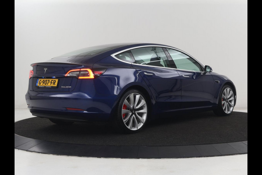 Tesla Model 3 Performance AWD 75 kWh | Traffic-Aware Cruise control | Leder | Lichtmetaal 20'' | Achterbank verwarming | Park assist | Climate control