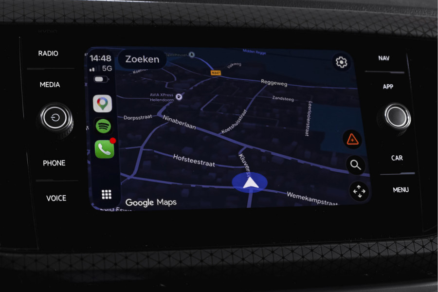 Volkswagen T-Cross 1.0 TSI 116 PK Style | Beats | Dig. Cockpit | Adapt. Cruise | Stoelverw. | PDC | Camera | NAV + App. Connect | ECC | Trekhaak | LM 17" |