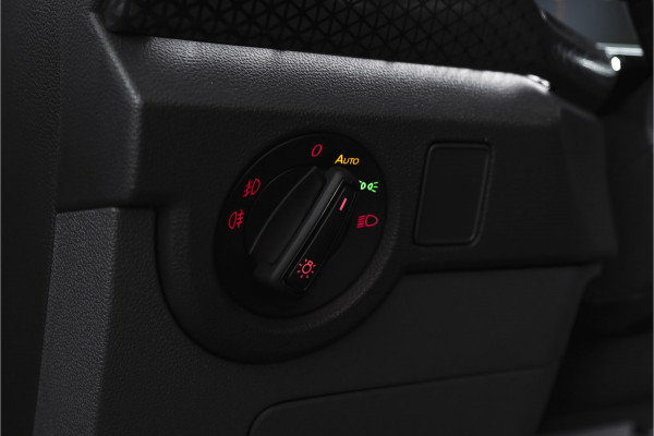 Volkswagen T-Cross 1.0 TSI 116 PK Style | Beats | Dig. Cockpit | Adapt. Cruise | Stoelverw. | PDC | Camera | NAV + App. Connect | ECC | Trekhaak | LM 17" |