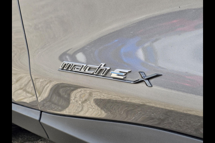 Ford Mustang Mach-E Extended RWD 98 kWh | Panoramadak | Bang&Olufsen | 360 graden camera | Elektrische achterklep
