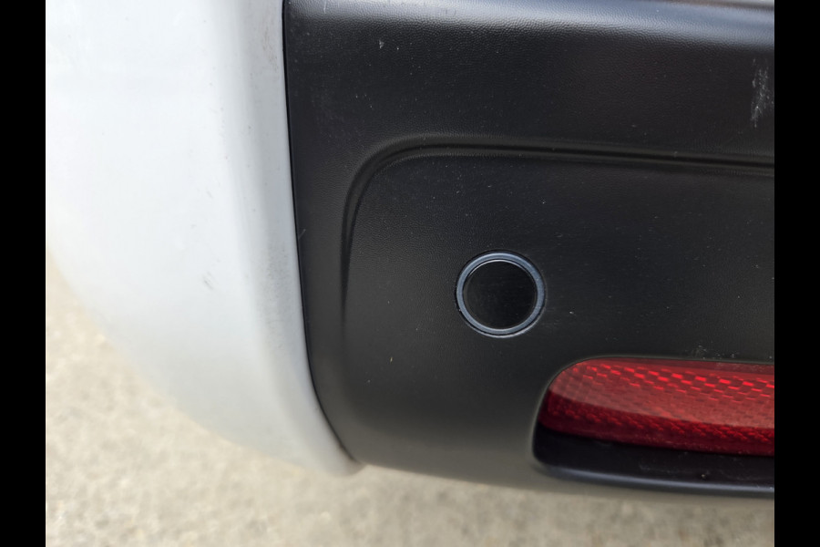 Peugeot e-Expert Long L3 75 kWh Xenon Stoelverwarming Airco Achteruitrijcamera