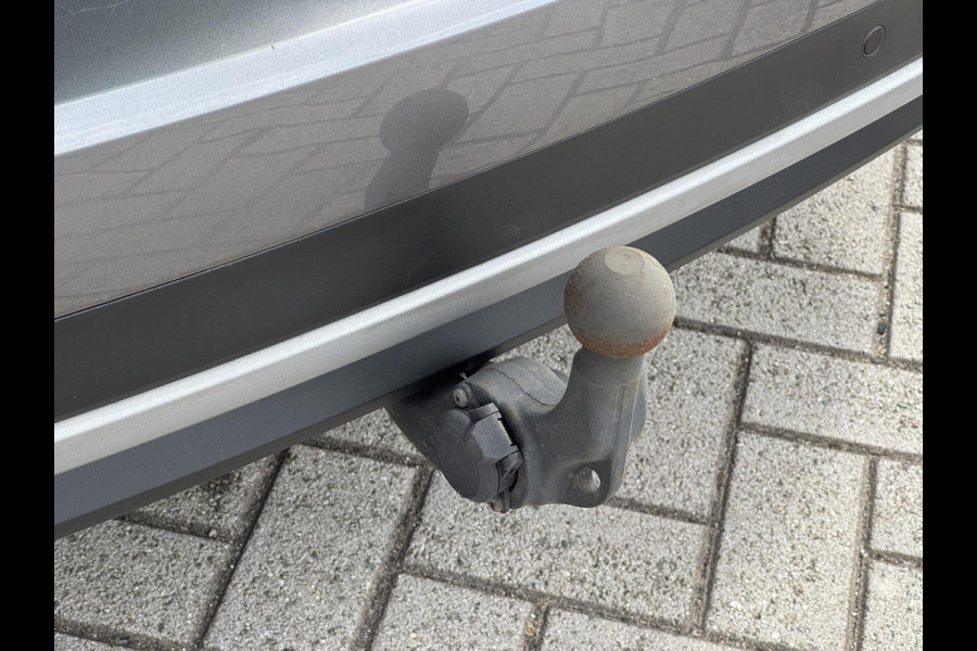 Renault Grand Scénic 1.3 TCe 160PK Executive 7p. NL-AUTO | TREKHAAK | LEDER |