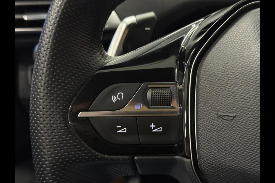 Peugeot 3008 1.2 131pk GT Black Pack Aut. | Bj. 2022 | 1e Eigenaar | Trekhaak | Matrix LED