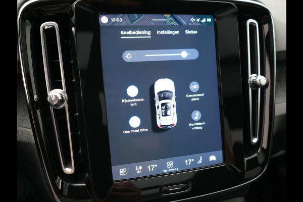 Volvo XC40 Recharge Ultimate 69 kWh 232pk Dealer O.H | Panodak | 360 Camera | Adaptive Cruise | Harman / Kardon | Alcantara Sportstoelen Memory & Verwarmd | BLIS | Keyless | Apple Carplay | Pilot Assist | Stuurverwarming | Google Assistant & Maps | Navigatie | DAB | 19"L.M |