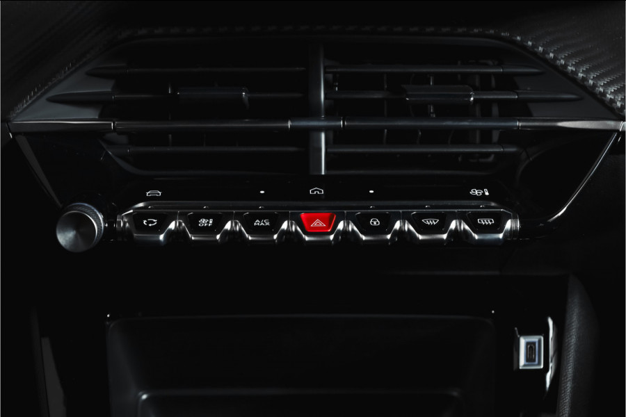 Peugeot 2008 1.2 Hybrid 136 Style | Cruise | PDC | App. Connect | ECC | 8066