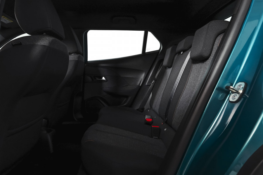 Peugeot 2008 1.2 Hybrid 136 Style | Cruise | PDC | App. Connect | ECC | 8066