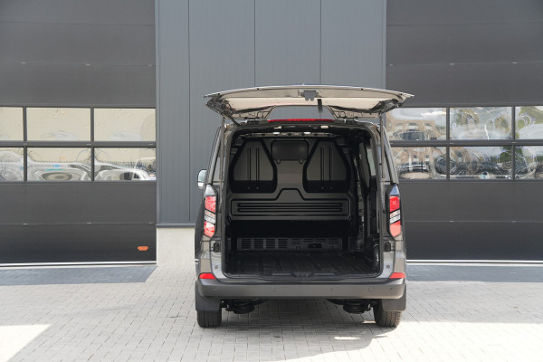 Ford Transit Custom 320 2.0 TDCI L2H1 Trend 136pk - INCLUSIEF BPM - 2x Schuif - Achterklep - LED - Carplay - Stoelverwarming - Rijklaar