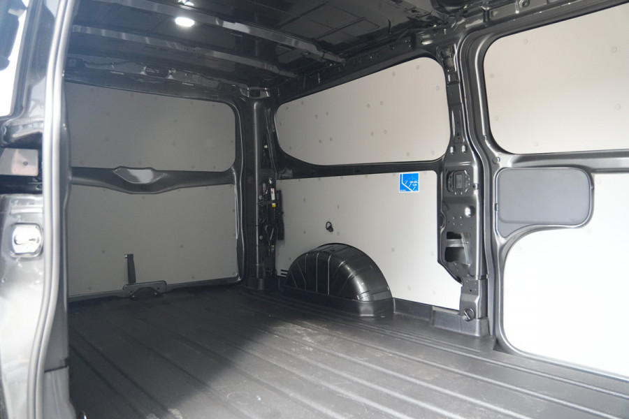 Ford Transit Custom 320 2.0 TDCI L2H1 Trend 136pk - INCLUSIEF BPM - 2x Schuif - Achterklep - LED - Carplay - Stoelverwarming - Rijklaar