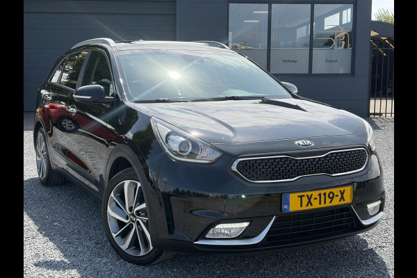 Kia Niro 1.6 GDi Hybrid Design Edition 1e Eigenaar,Trekhaak,Pano,Camera,Carplay,Stoelverw-Stuurverw,Halfleder,Lm velgen,Dealer Onderhouden,Rijstrooksensor,N.A.P,Apk tot 11-2026