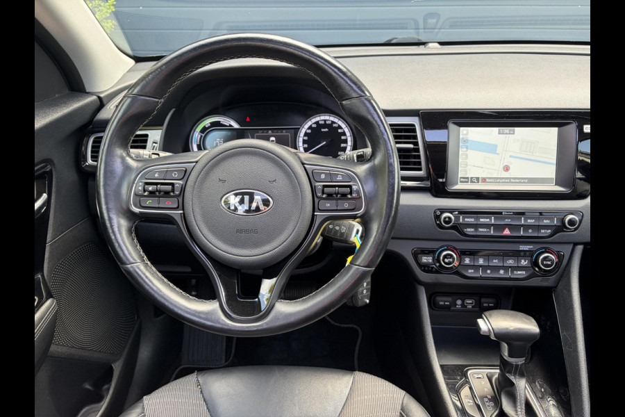 Kia Niro 1.6 GDi Hybrid Design Edition 1e Eigenaar,Trekhaak,Pano,Camera,Carplay,Stoelverw-Stuurverw,Halfleder,Lm velgen,Dealer Onderhouden,Rijstrooksensor,N.A.P,Apk tot 11-2026