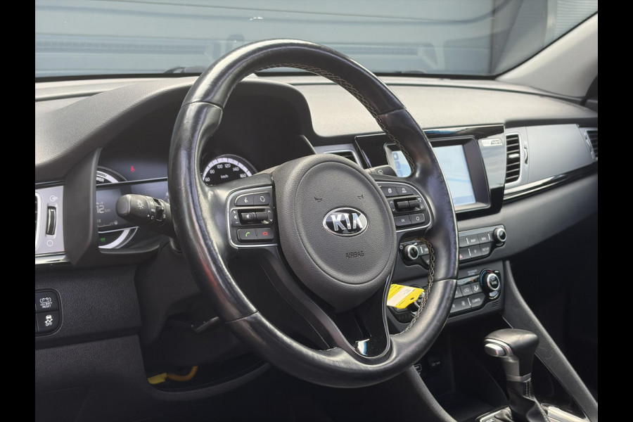 Kia Niro 1.6 GDi Hybrid Design Edition 1e Eigenaar,Trekhaak,Pano,Camera,Carplay,Stoelverw-Stuurverw,Halfleder,Lm velgen,Dealer Onderhouden,Rijstrooksensor,N.A.P,Apk tot 11-2026