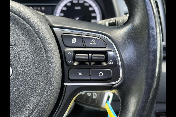 Kia Niro 1.6 GDi Hybrid Design Edition 1e Eigenaar,Trekhaak,Pano,Camera,Carplay,Stoelverw-Stuurverw,Halfleder,Lm velgen,Dealer Onderhouden,Rijstrooksensor,N.A.P,Apk tot 11-2026