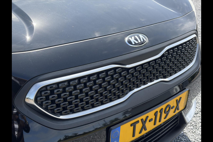Kia Niro 1.6 GDi Hybrid Design Edition 1e Eigenaar,Trekhaak,Pano,Camera,Carplay,Stoelverw-Stuurverw,Halfleder,Lm velgen,Dealer Onderhouden,Rijstrooksensor,N.A.P,Apk tot 11-2026