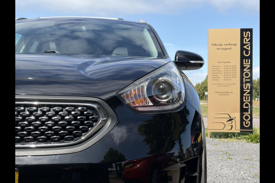 Kia Niro 1.6 GDi Hybrid Design Edition 1e Eigenaar,Trekhaak,Pano,Camera,Carplay,Stoelverw-Stuurverw,Halfleder,Lm velgen,Dealer Onderhouden,Rijstrooksensor,N.A.P,Apk tot 11-2026