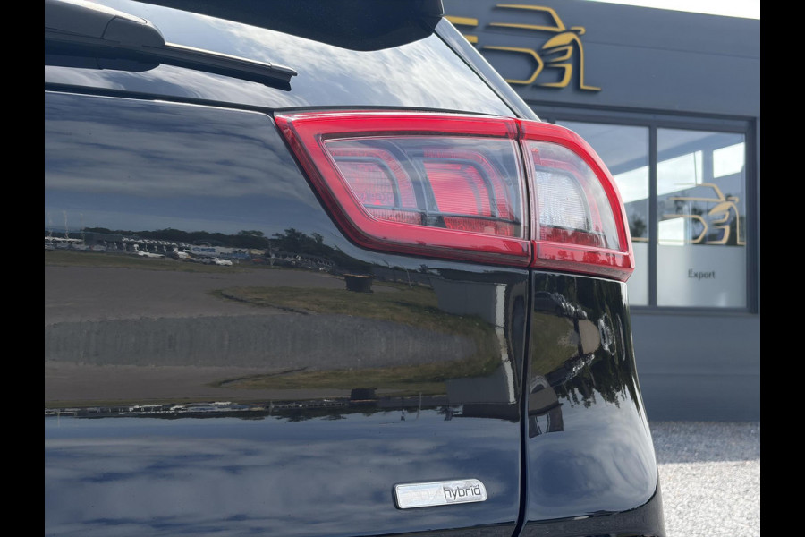 Kia Niro 1.6 GDi Hybrid Design Edition 1e Eigenaar,Trekhaak,Pano,Camera,Carplay,Stoelverw-Stuurverw,Halfleder,Lm velgen,Dealer Onderhouden,Rijstrooksensor,N.A.P,Apk tot 11-2026