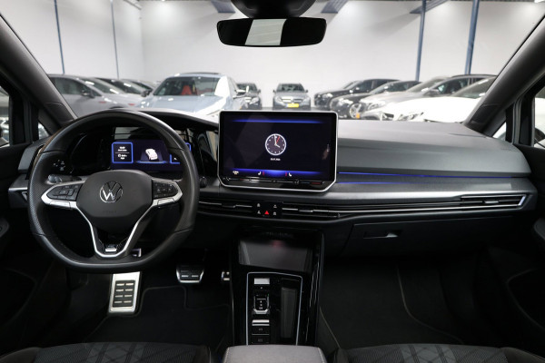 Volkswagen Golf 8.5 1.5 eTSI R-Line Edition IQ/VIRTUAL/SFEER/PANO/ALCANTARA+S.VERWARMING+MEMORY/19" LMV/360/ACC/FABRIEKSGARANTIE!