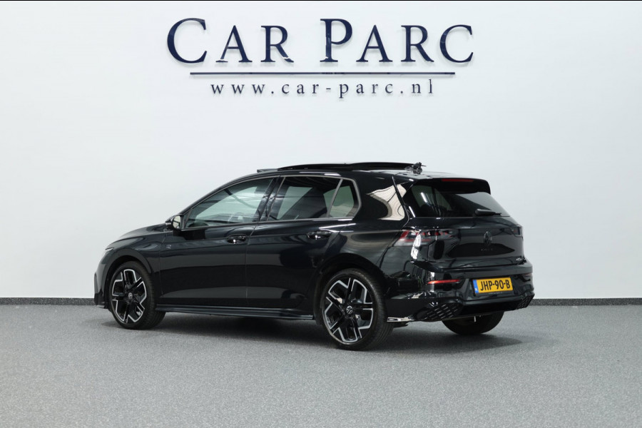 Volkswagen Golf 8.5 1.5 eTSI R-Line Edition IQ/VIRTUAL/SFEER/PANO/ALCANTARA+S.VERWARMING+MEMORY/19" LMV/360/ACC/FABRIEKSGARANTIE!
