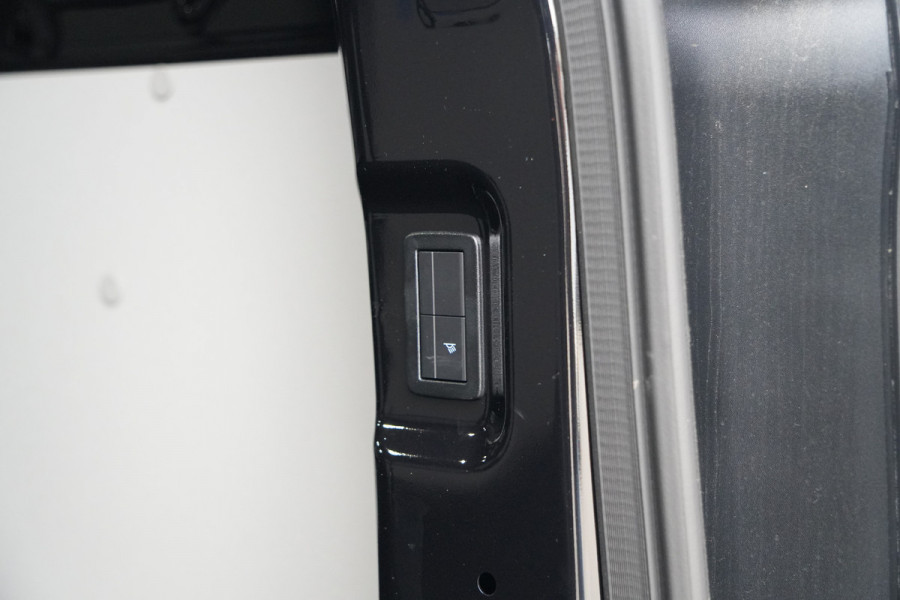 Ford Transit Custom 320 2.0 TDCI L2H1 Limited 170pk - INCLUSIEF BPM - 2x Schuif - 1+1 Stoel - ACC - Blindspot - Stoel/stuurverwarming - Keyless - Ri