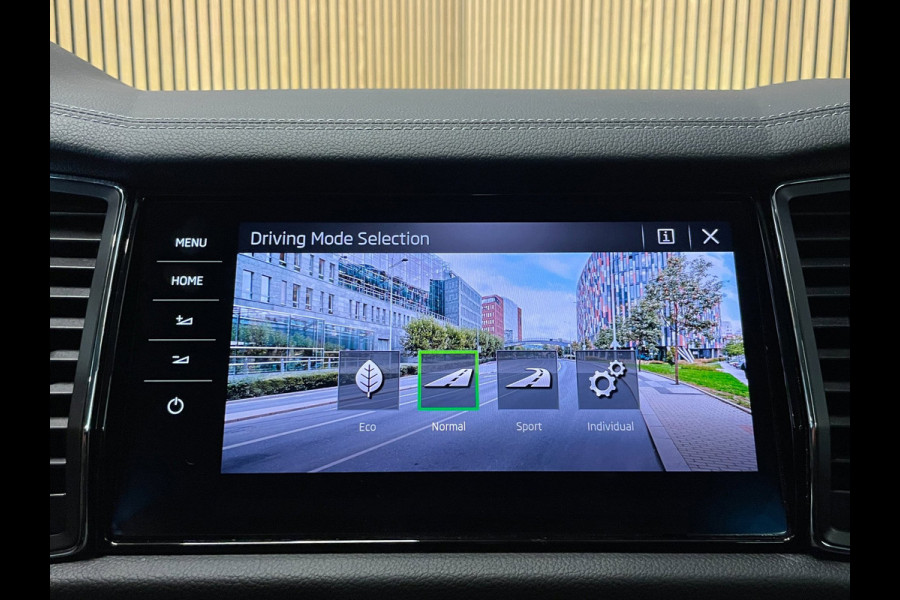 Škoda Kodiaq 1.5 TSI Business Edition |7-PERS|150PK|DIGITAL COCKPIT|CAMERA|CARPLAY|STOEL+STUURVERWARMING|NAVIGATIE|NAP|NL|INCL.BTW