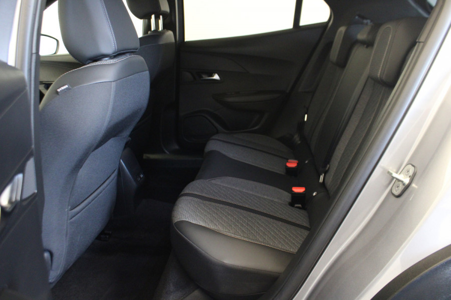 Peugeot 2008 1.2 PureTech 100 Allure