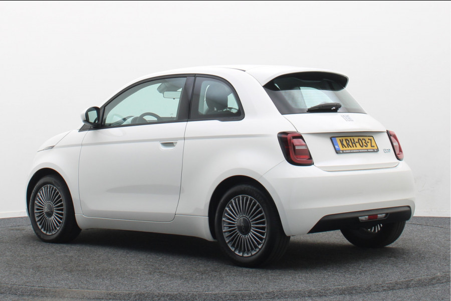 Fiat 500E Icon 42 kWh SOH 94,5%, Virtual Cockpit, Apple Carplay, Lane Assist, 16"