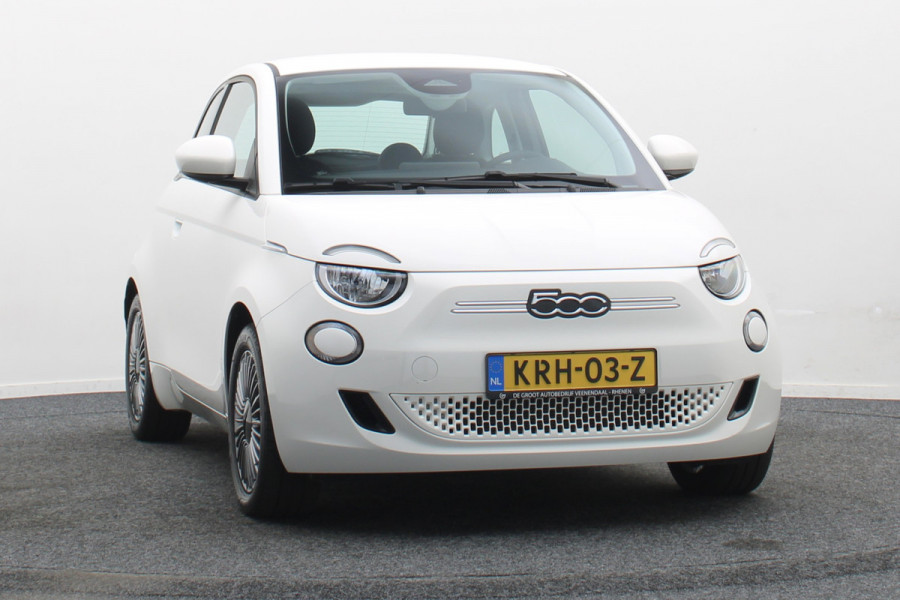 Fiat 500E Icon 42 kWh SOH 94,5%, Virtual Cockpit, Apple Carplay, Lane Assist, 16"