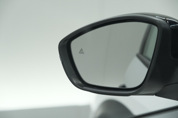 Opel Frontera 1.2 Turbo Hybrid 145 GS | 7 Zitplaatsen | Camera | Dodehoekdetectie | Navigatie