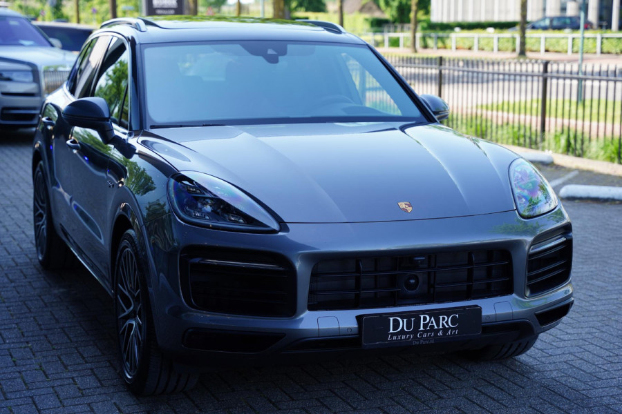 Porsche Cayenne 3.0 E-Hybrid / Head Up / Facelift / Panoramadak