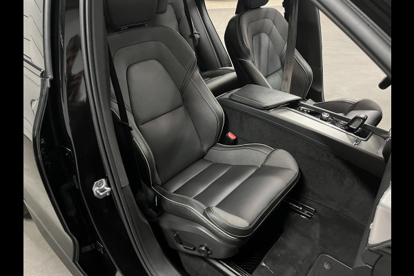 Volvo XC60 2.0 T8 Plug-in hybrid AWD Plus Dark SOH 93% Long range | Trekhaak | Open dak | Adapt. cruise | Harman/Kardon | Stoel-/Stuurverwarming | 360 camera | Google