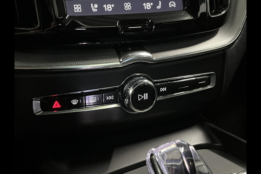 Volvo XC60 2.0 T8 Plug-in hybrid AWD Plus Dark SOH 93% Long range | Trekhaak | Open dak | Adapt. cruise | Harman/Kardon | Stoel-/Stuurverwarming | 360 camera | Google
