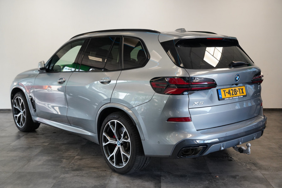 BMW X5 xDrive50e Launch Edition Panoramadak Leder M-Sport Pro Trekhaak Head-Up