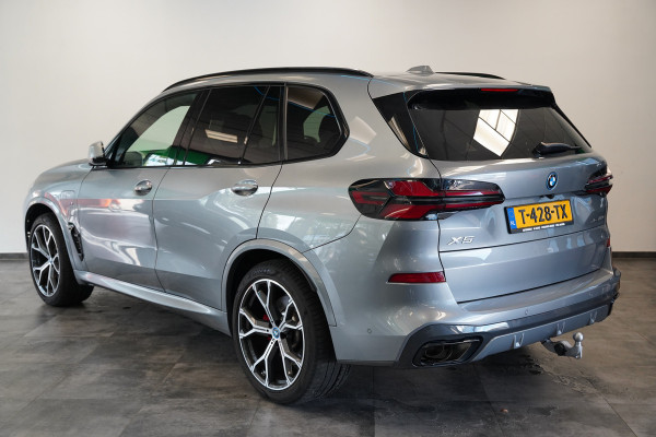 BMW X5 xDrive50e Launch Edition Panoramadak Leder M-Sport Pro Trekhaak Head-Up