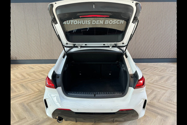 BMW 1-serie 116i Executive - Ambiance - M Pakket