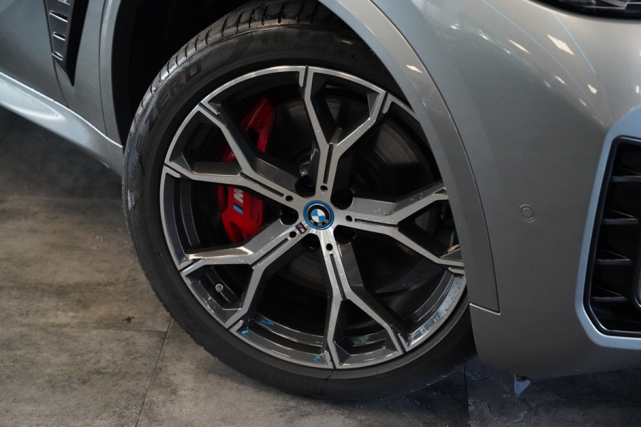 BMW X5 xDrive50e Launch Edition Panoramadak Leder M-Sport Pro Trekhaak Head-Up