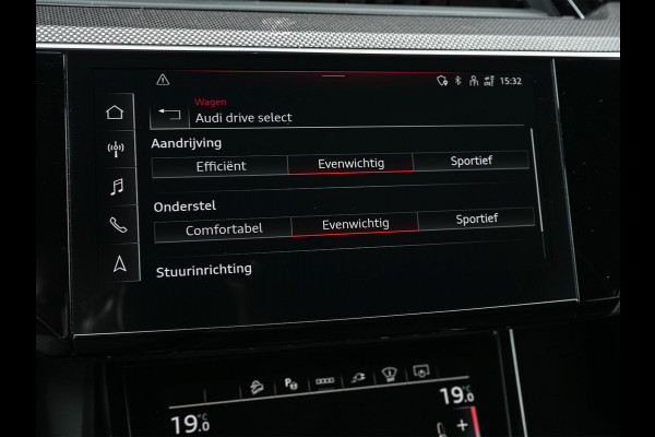 Audi Q8 Sportback e-tron S quattro SQ8 115 kWh /503PK | NL-Auto | 1ste Eigenaar | Panoramadak | B&O | HUD | 360 Camera | Carbon Interieur | Adaptive Cruise | Stoelverwarming V+A | Luchtvering | Stuurverwarming | Memory Seats | Ambiance Interieur |