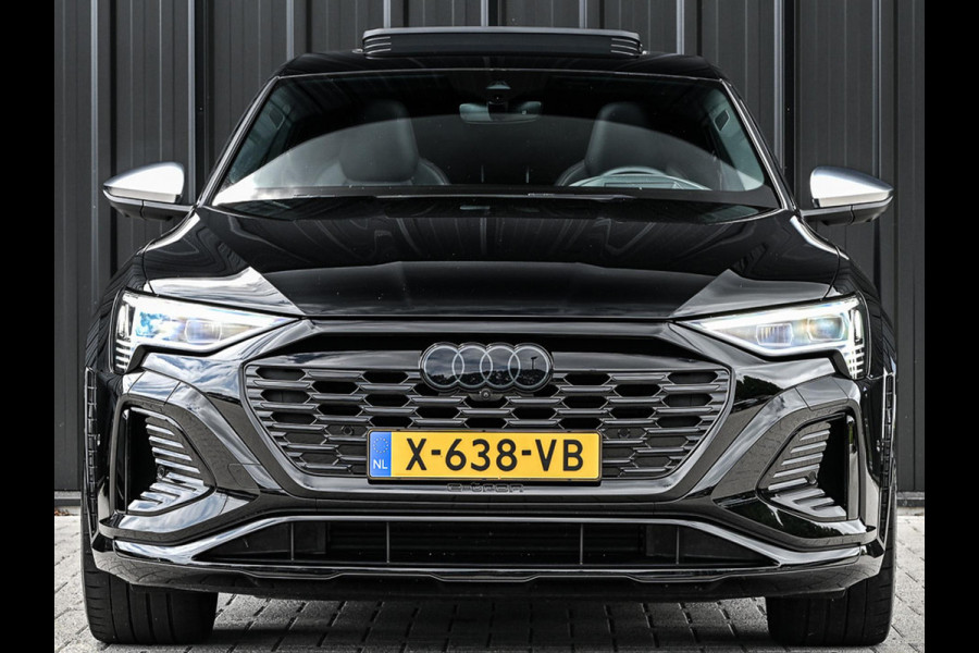 Audi Q8 Sportback e-tron S quattro SQ8 115 kWh /503PK | NL-Auto | 1ste Eigenaar | Panoramadak | B&O | HUD | 360 Camera | Carbon Interieur | Adaptive Cruise | Stoelverwarming V+A | Luchtvering | Stuurverwarming | Memory Seats | Ambiance Interieur |