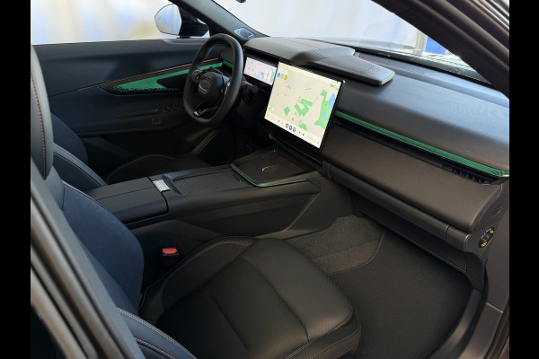 Lynk & Co 08 Lynk & Co 08 MORE PHEV PANO MATRIX LED HARMAN KARDON 360°CAM | PHEV