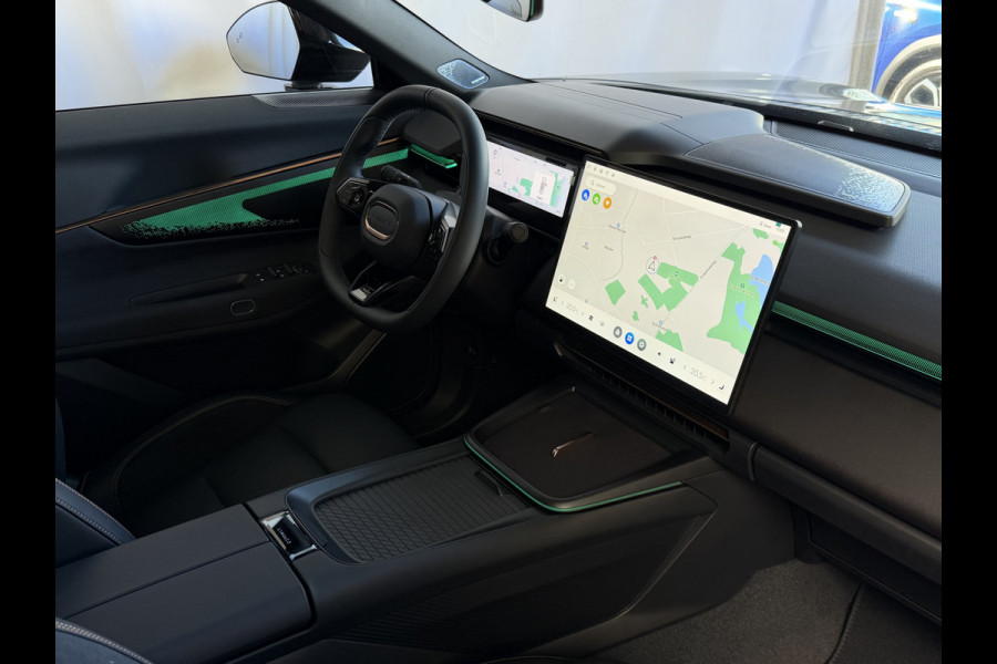 Lynk & Co 08 Lynk & Co 08 MORE PHEV PANO MATRIX LED HARMAN KARDON 360°CAM | PHEV