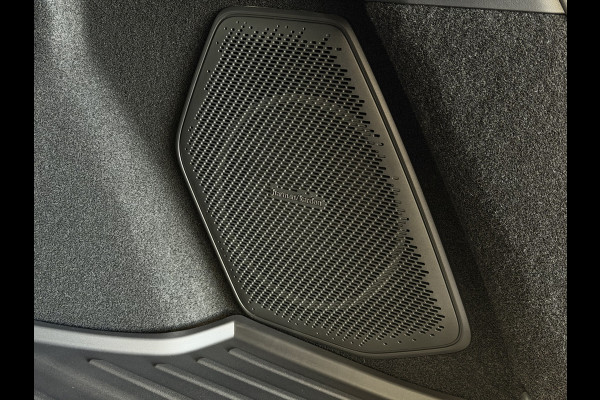 Lynk & Co 08 Lynk & Co 08 MORE PHEV PANO MATRIX LED HARMAN KARDON 360°CAM | PHEV